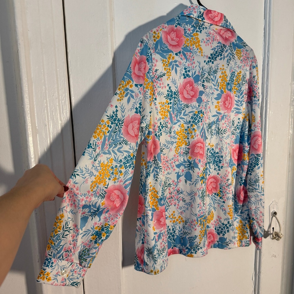 Vtg 70s Prairie Romance Floral Top Buttons Vibrant Pastel Dopamine Maximalist M - Picture 11 of 11